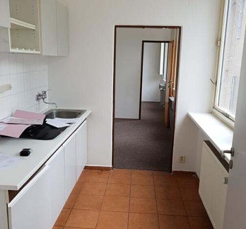 Pronájem obchodního prostoru, Pelhřimov, Nádražní, 127 m2