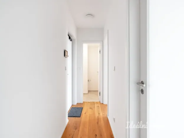 Pronájem bytu 2+kk, Praha - Hlubočepy, Kurandové, 44 m2