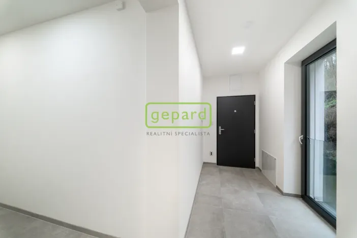 Prodej bytu 2+kk, Praha - Bohnice, V Zámcích, 53 m2