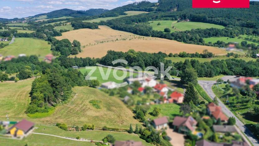 Prodej pozemku pro bydlení, Březůvky, 6443 m2