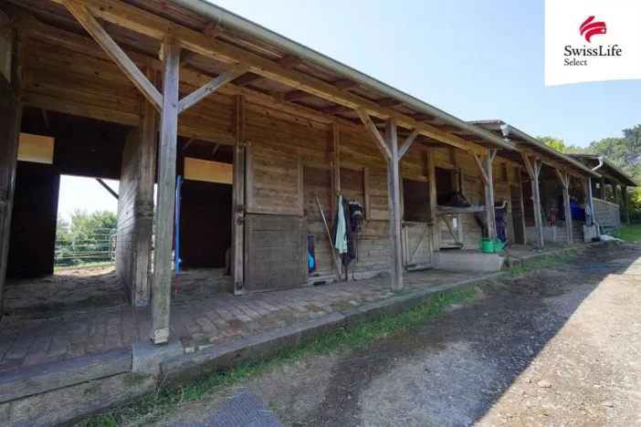 Prodej komerčního pozemku, Třebušín, 225295 m2