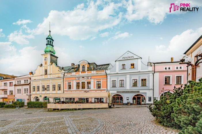 Pronájem restaurace, Rychnov nad Kněžnou, Staré náměstí, 231 m2