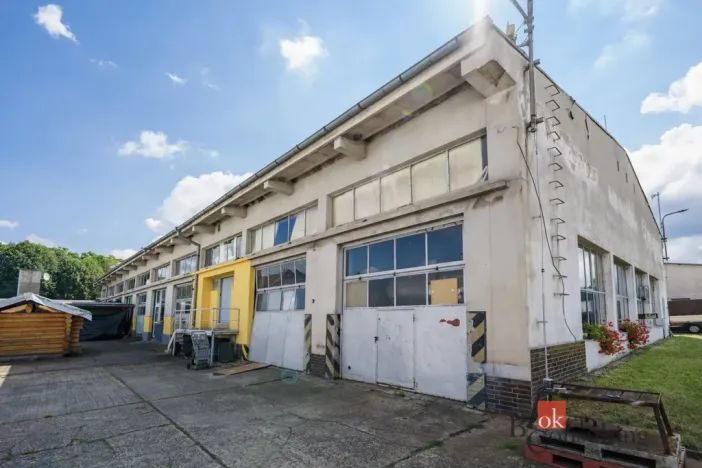 Prodej komerční nemovitosti, Doksy, Valdštejnská, 498 m2