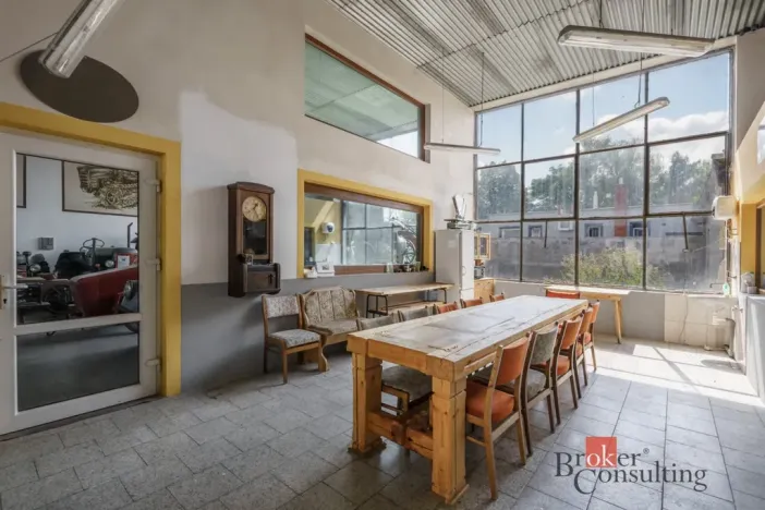 Prodej komerční nemovitosti, Doksy, Valdštejnská, 498 m2