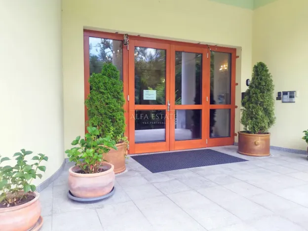 Pronájem bytu 4+kk, Karlovy Vary, U Imperiálu, 150 m2