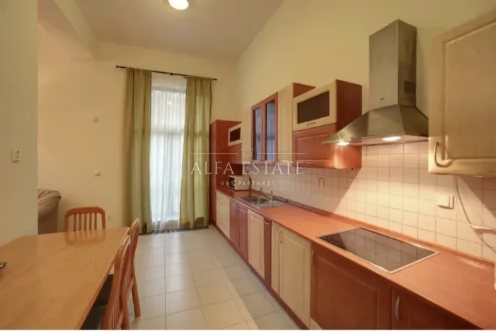 Pronájem bytu 4+kk, Karlovy Vary, U Imperiálu, 150 m2