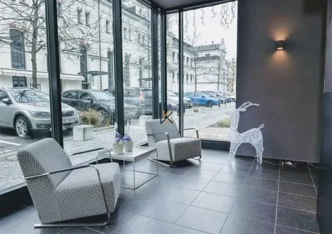 Pronájem kanceláře, Praha - Holešovice, U průhonu, 330 m2