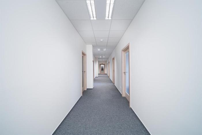 Pronájem kanceláře, Praha - Michle, Vyskočilova, 268 m2