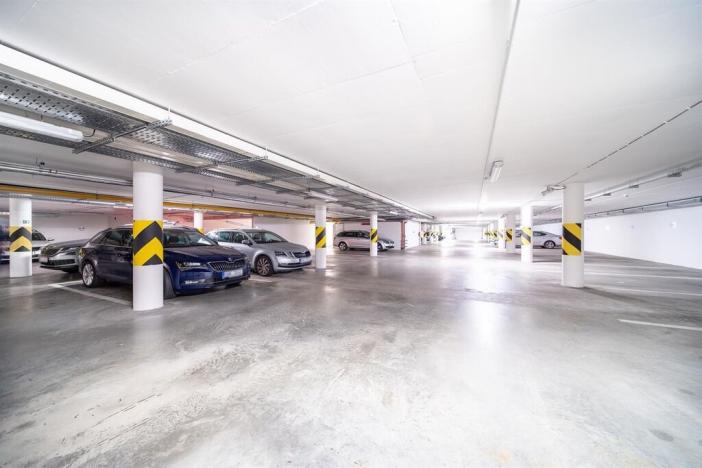 Pronájem kanceláře, Praha - Michle, Vyskočilova, 268 m2