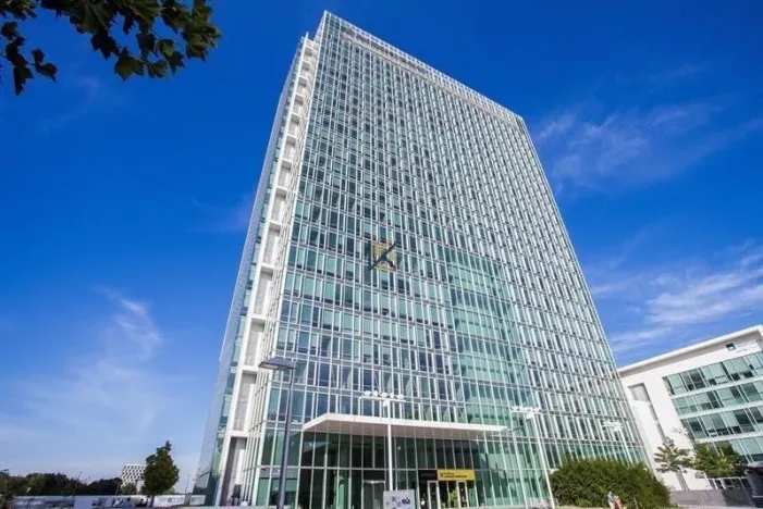 Pronájem kanceláře, Praha - Nusle, Hvězdova, 337 m2