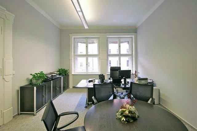 Pronájem kanceláře, Praha - Nové Město, Na Poříčí, 704 m2