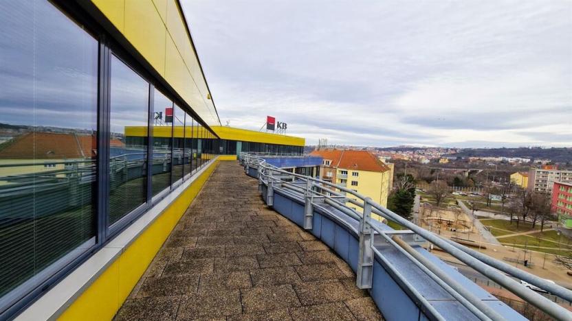 Pronájem kanceláře, Praha - Libeň, Českomoravská, 746 m2
