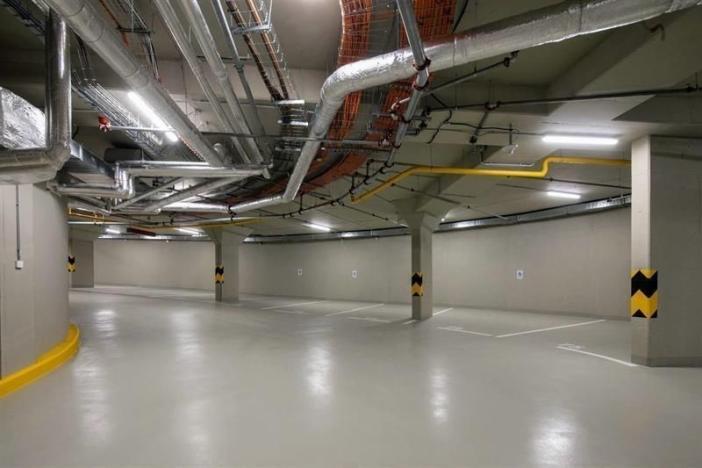 Pronájem kanceláře, Praha - Smíchov, Plzeňská, 387 m2