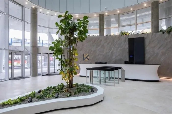 Pronájem kanceláře, Praha - Smíchov, Plzeňská, 387 m2