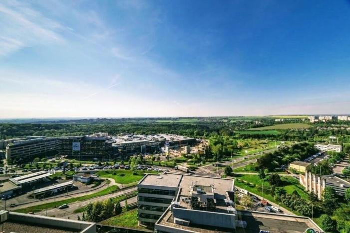 Pronájem kanceláře, Praha - Stodůlky, Bucharova, 535 m2