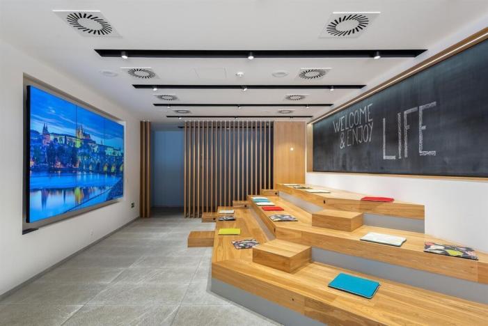 Pronájem kanceláře, Praha - Michle, Vyskočilova, 1738 m2