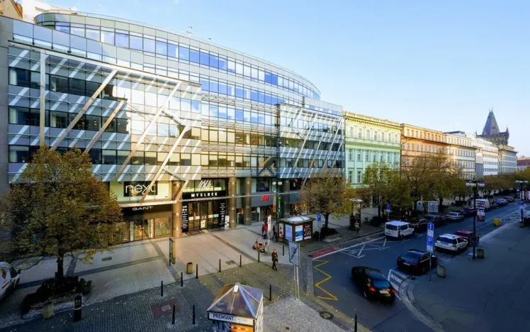 Pronájem kanceláře, Praha - Staré Město, Na příkopě, 674 m2