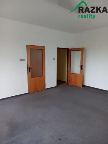 Pronájem kanceláře, Tachov, Luční, 200 m2