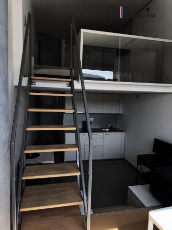 Pronájem bytu 1+kk, Zlín, J. A. Bati, 41 m2