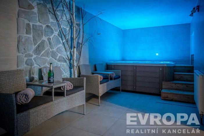 Prodej chalupy, Jablonec nad Jizerou, 200 m2