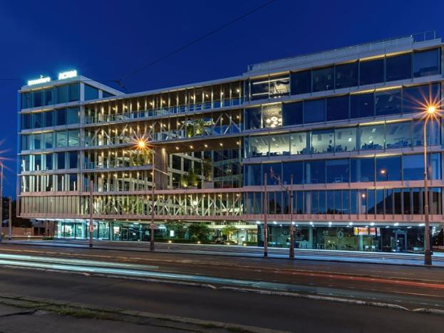 Pronájem kanceláře, Praha - Holešovice, Plynární, 478 m2