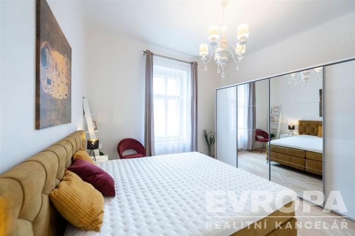 Prodej bytu 3+kk, Praha - Nové Město, Pod Slovany, 100 m2