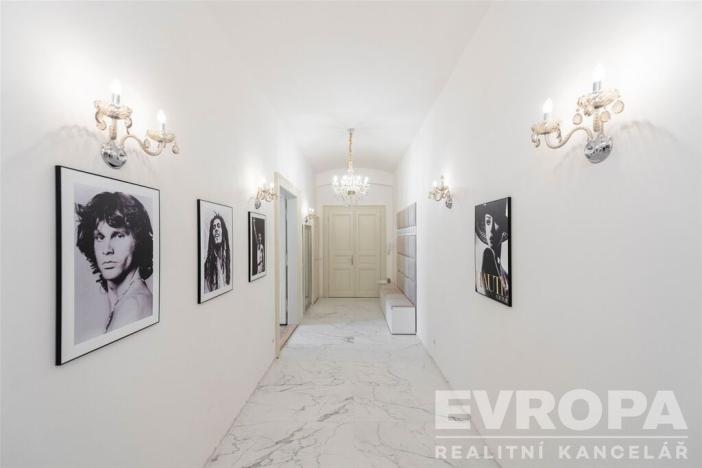 Prodej bytu 3+kk, Praha - Nové Město, Pod Slovany, 100 m2