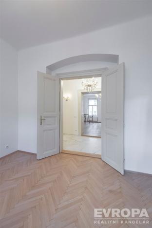 Prodej bytu 3+kk, Praha - Nové Město, Pod Slovany, 100 m2