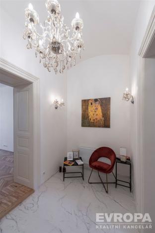 Prodej bytu 3+kk, Praha - Nové Město, Pod Slovany, 100 m2