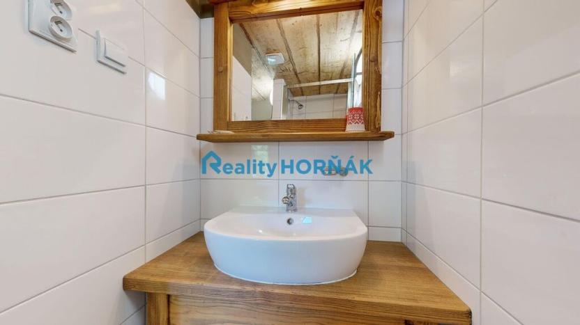 Prodej rodinného domu, Černá v Pošumaví - Bližná, 340 m2