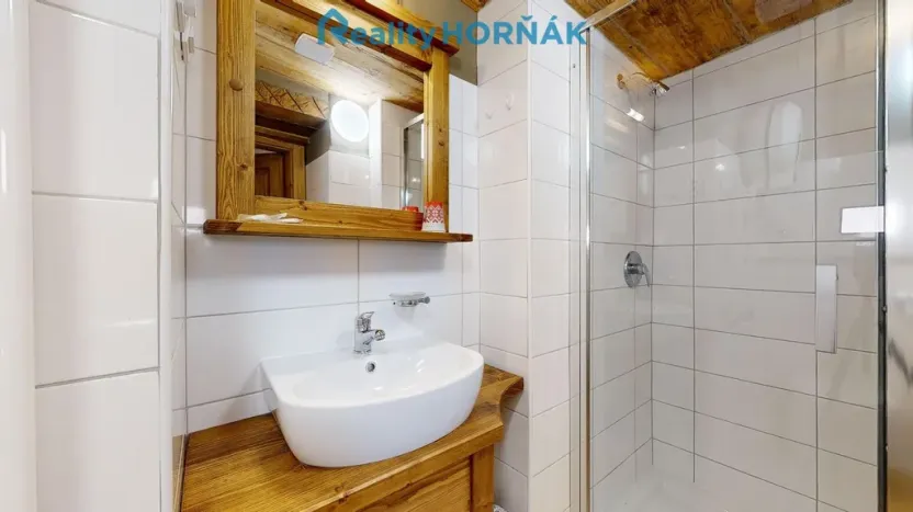 Prodej rodinného domu, Černá v Pošumaví - Bližná, 340 m2