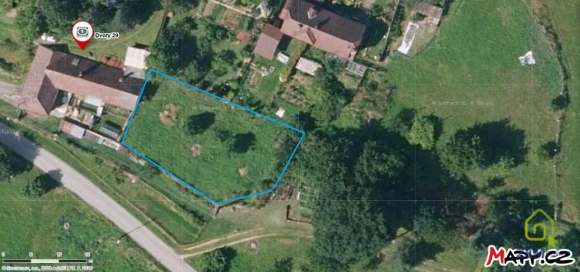 Prodej pozemku pro bydlení, Dvory, 693 m2