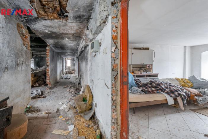 Prodej rodinného domu, Putim, 500 m2