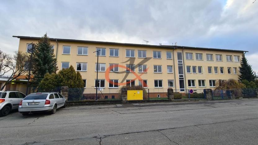 Pronájem kanceláře, Valašské Meziříčí, Jiráskova, 30 m2