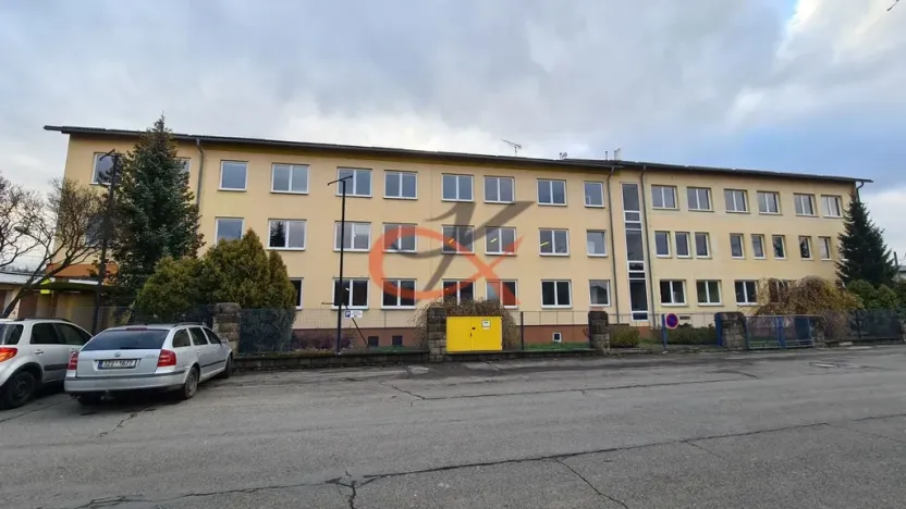 Pronájem kanceláře, Valašské Meziříčí, Jiráskova, 30 m2