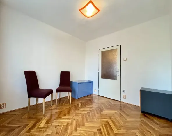Pronájem bytu 2+kk, Praha - Michle, U plynárny, 38 m2