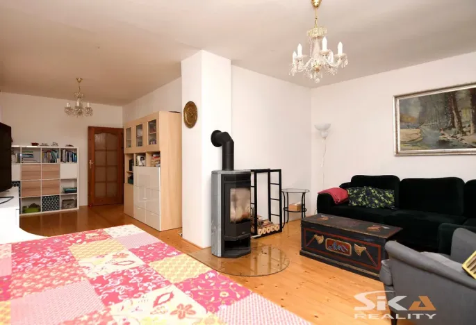 Prodej rodinného domu, Pnětluky - Konětopy, 200 m2