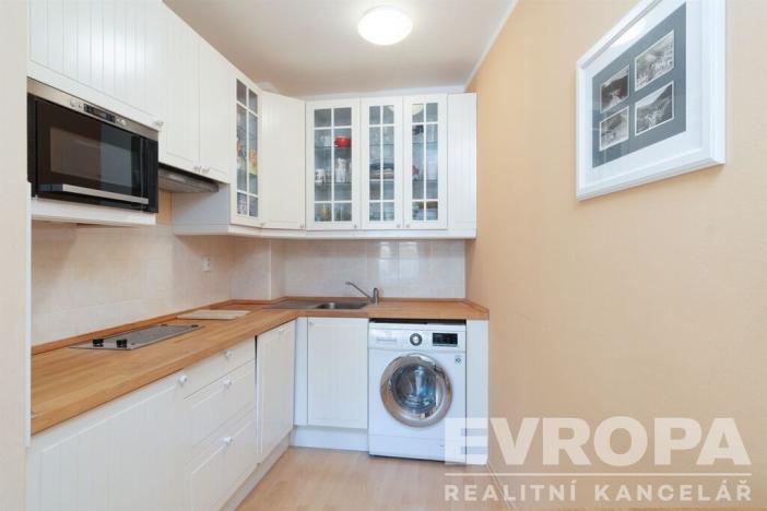 Prodej bytu 2+kk, Špindlerův Mlýn - Labská, 43 m2