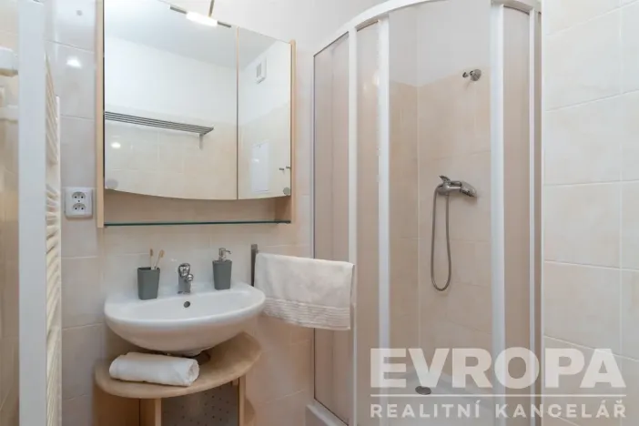 Prodej bytu 2+kk, Špindlerův Mlýn - Labská, 43 m2