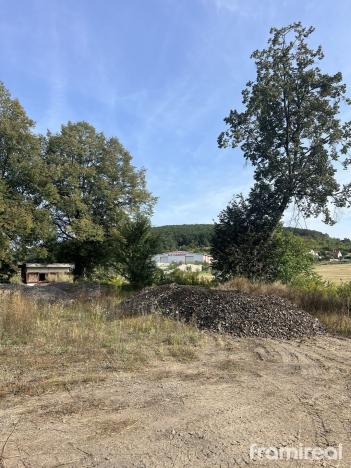 Pronájem pozemku pro komerční výstavbu, Česká, 1000 m2