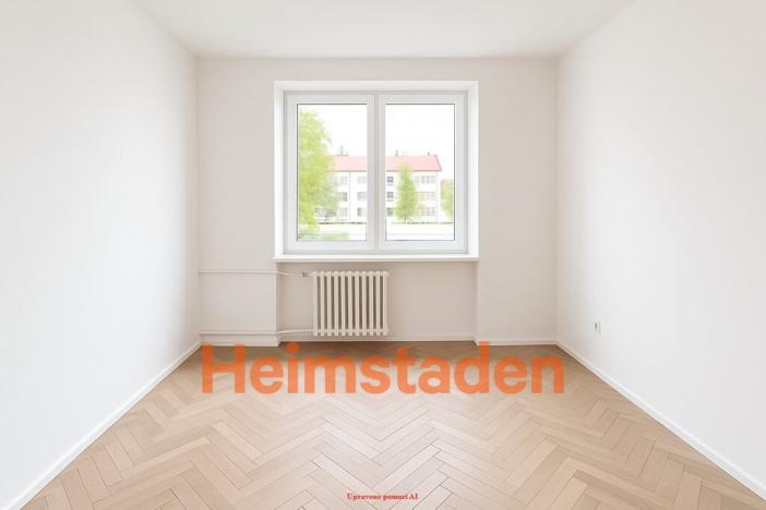 Pronájem bytu 2+1, Karviná - Nové Město, nám. Budovatelů, 55 m2