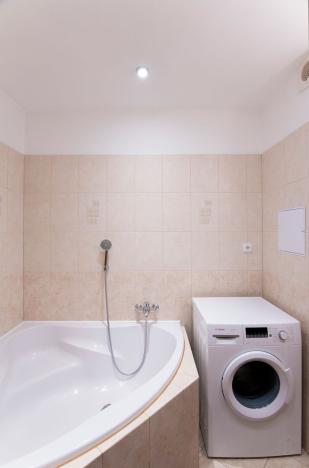 Pronájem bytu 2+kk, Praha - Košíře, Plzeňská, 48 m2