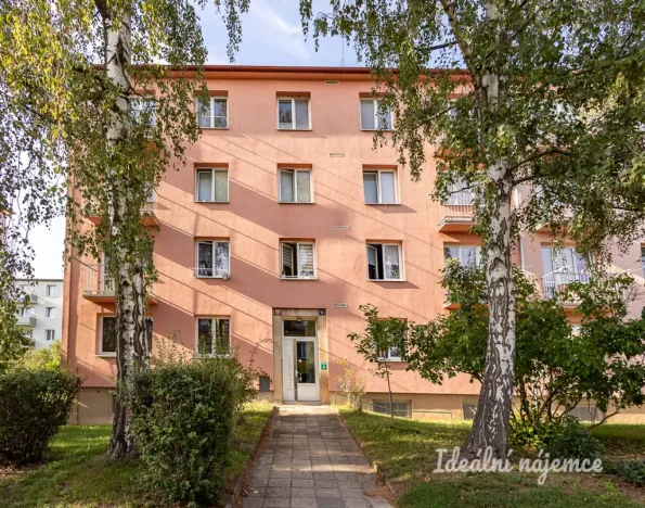 Pronájem bytu 3+1, Praha - Hloubětín, Sadská, 65 m2