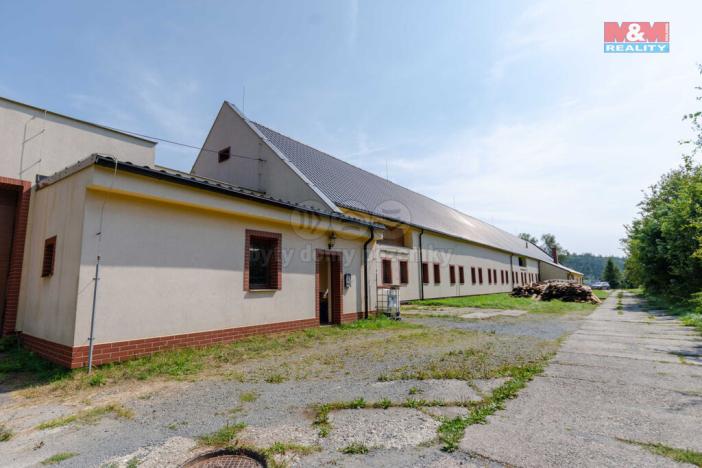 Prodej výrobních prostor, Valšov, 2000 m2