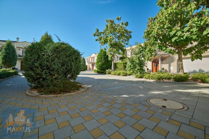 Pronájem vily, Praha - Nebušice, Nebušická, 539 m2