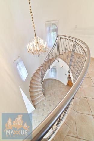 Pronájem vily, Praha - Nebušice, Nebušická, 539 m2