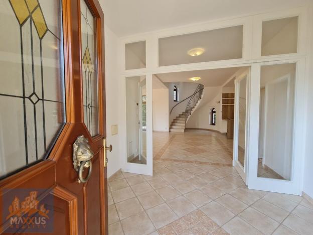 Pronájem vily, Praha - Nebušice, Nebušická, 539 m2