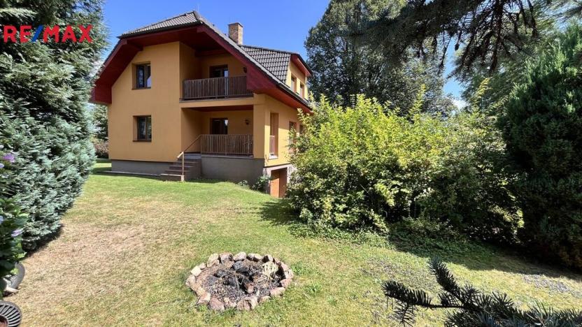 Prodej rodinného domu, Bácovice, 142 m2