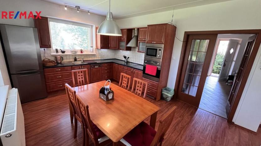 Prodej rodinného domu, Bácovice, 142 m2