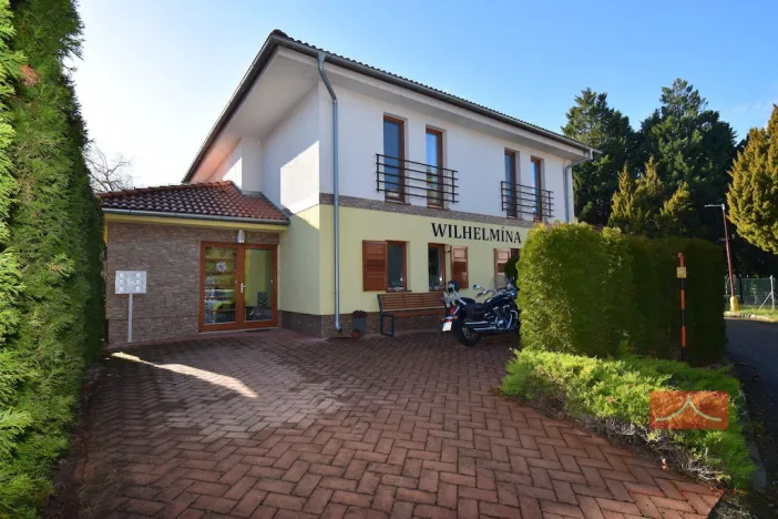 Prodej ubytování, ,Patince,, Slovensko, 252 m2